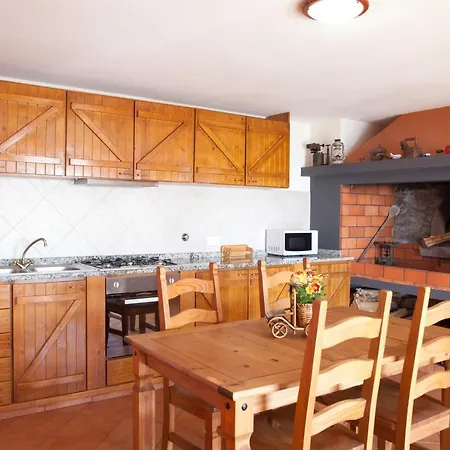 Villa Outdoor Shared Pool - Vivenda Rustica Da Calheta Ribeira do Raposo